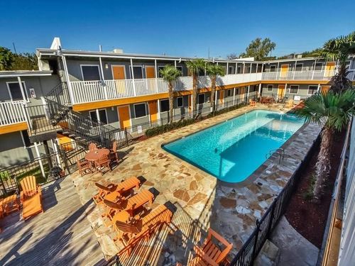 apt-104-2401 Manor Rd, Austin, TX, 78722-2012 | Card Image