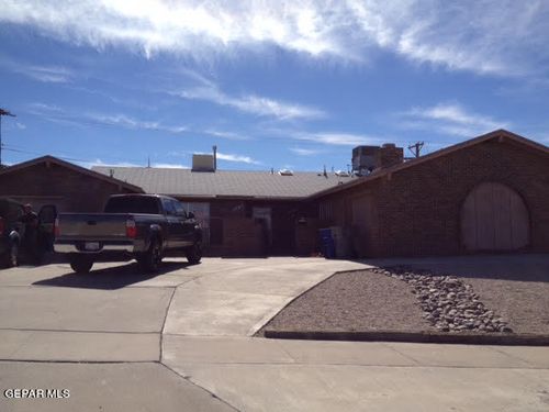 10430 Seawood Dr, El Paso, TX, 79925-7822 | Card Image