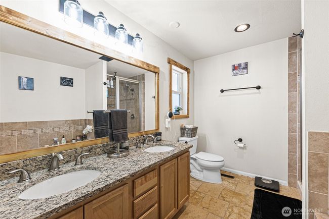 20311 Orting Kapowsin Hwy E, House other with 3 bedrooms, 3 bathrooms and 3 parking in Graham WA | Image 15