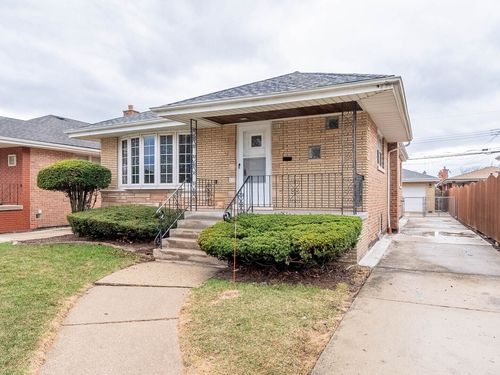 8604 S Kenneth Avenue, Chicago, IL, 60652 | Card Image