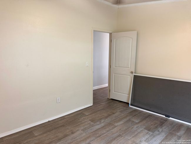 8600 S Loop 1604 E, House other with 4 bedrooms, 3 bathrooms and null parking in Elmendorf TX | Image 20