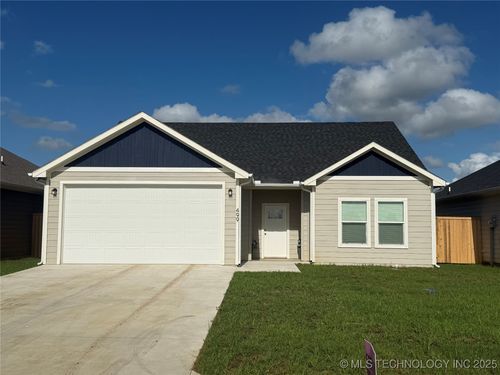 499 Worth Avenue, Durant, OK, 74701 | Card Image