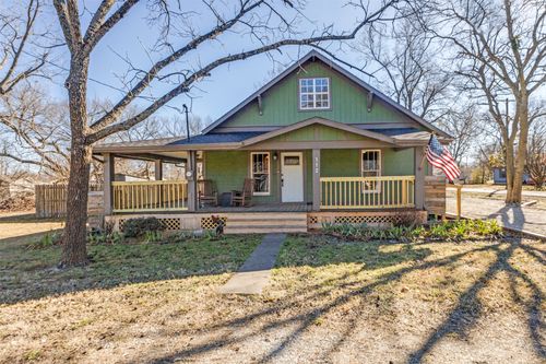 112 W Elm St, Howe, TX, 75459-4705 | Card Image