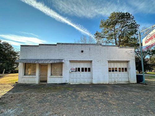1576 Us Highway 158 E, Macon, NC, 27551-9236 | Card Image
