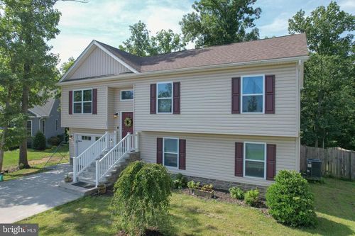 236 Catch Release Ct, INWOOD, WV, 25428-3227 | Card Image