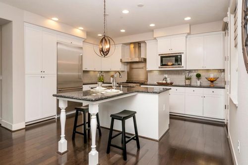 401 Derby Ave, San Mateo, CA, 94403 | Card Image