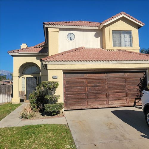 13934 Green Vista Dr, Fontana, CA, 92337-8381 | Card Image