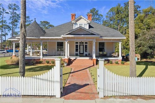 286 S S Wayne St, Jesup, GA, 31546-4658 | Card Image