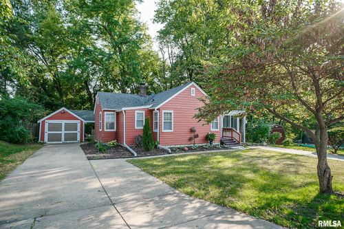 102 Wilshire Ct, East Peoria, IL, 61611-4670 | Card Image