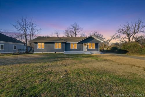 2004 Denison St, Muskogee, OK, 74401-3347 | Card Image