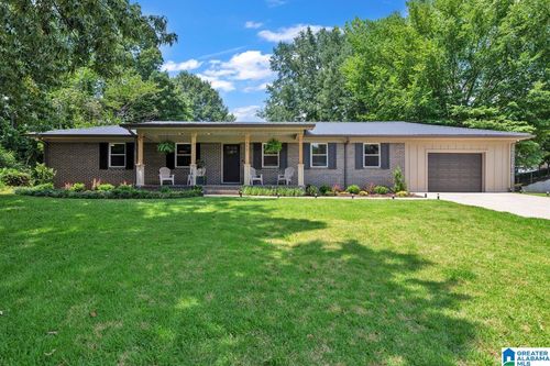 200 Watson Way, GARDENDALE, AL, 35071-2729 | Card Image
