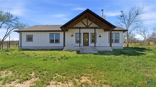 1130 Church Rd, Seguin, TX, 78155-3759 | Card Image