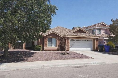 16283 Salinas, Victorville, CA, 92394 | Card Image