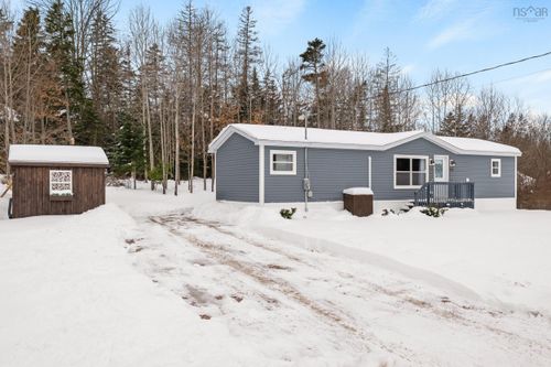 73 Denise Dr, Three Mile Plains, NS, B0N2T0 | Card Image