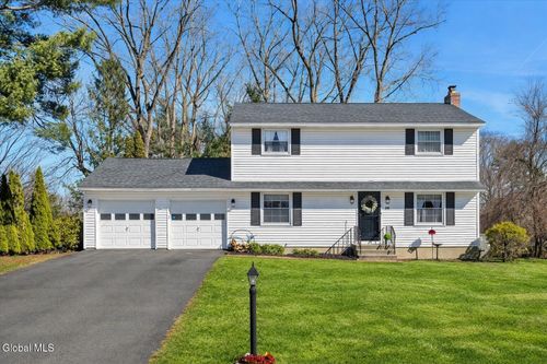 29 Bayberry Dr, Halfmoon, NY, 12065-5533 | Card Image