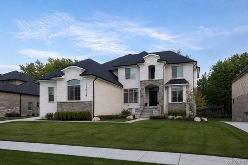 11914 Encore Court, Shelby Charter Township, MI, 48315 | Card Image