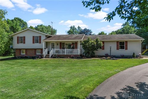 561 Steele Road, Wilmington, OH, 45177 | Card Image