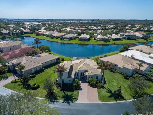 1070 River Wind Cir, Vero Beach, FL, 32967-1825 | Card Image