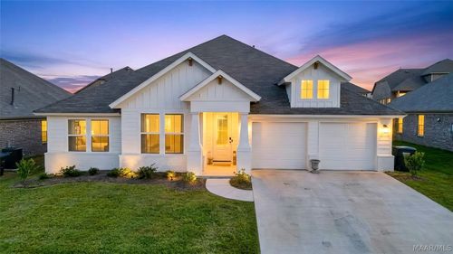 9525 Dakota Dr, Pike Road, AL, 36064-2753 | Card Image