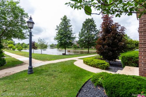 45929 Graystone Ln, Canton, MI, 48187-6622 | Card Image