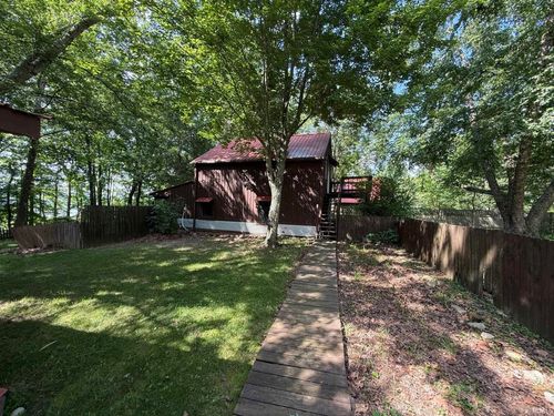 8180 E Northshore Dr, Unionville, IN, 47468-9768 | Card Image