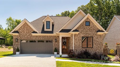 5124 Silver Trace Ln, Denver, NC, 28037-9039 | Card Image