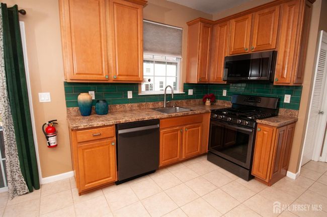 82 Eddington Ln, House other with 4 bedrooms, 3 bathrooms and null parking in Monroe NJ | Image 14