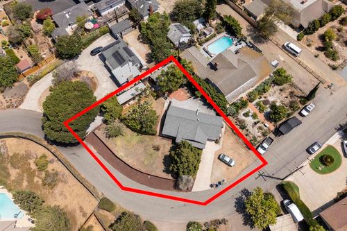 3825 Grandview Pl, Bonita, CA, 91902 | Card Image