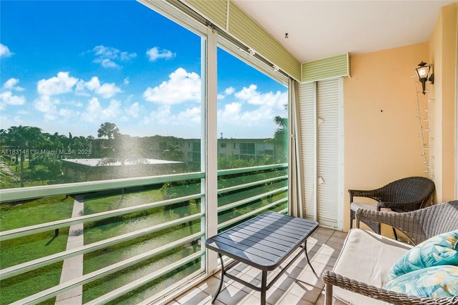 APT-334D - 4502 Federal Hwy, Condo with 2 bedrooms, 2 bathrooms and null parking in Lighthouse Point FL | Image 10
