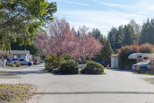 16-2100 Errington Rd, Errington, BC, V0R1V0 | Card Image