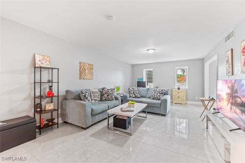 512c-1724 Bald Eagle Dr, Naples, FL, 34105-2897 | Card Image