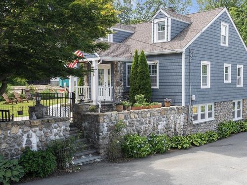 96 Ashaway Rd, Westerly, RI, 02891-1400 | Card Image
