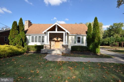 154 Old Marlton Pike, MEDFORD, NJ, 08055-8707 | Card Image