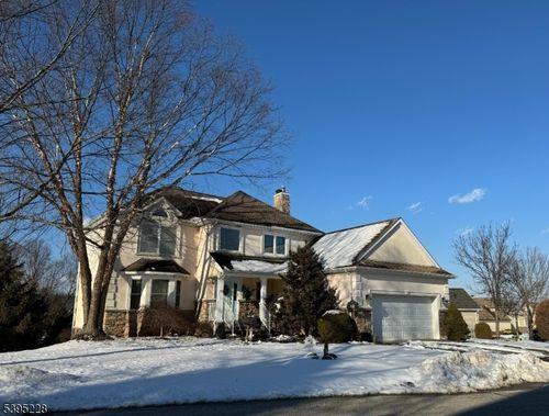 13 Witherwood Dr, Hamburg, NJ, 07419-1273 | Card Image