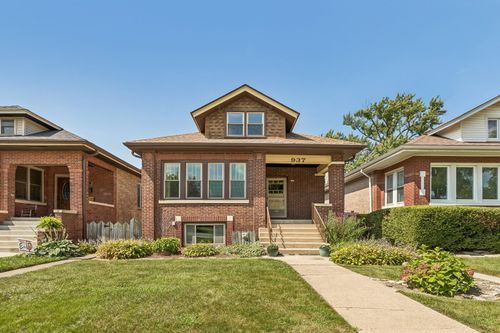 937 N Harvey Ave, Oak Park, IL, 60302-1450 | Card Image