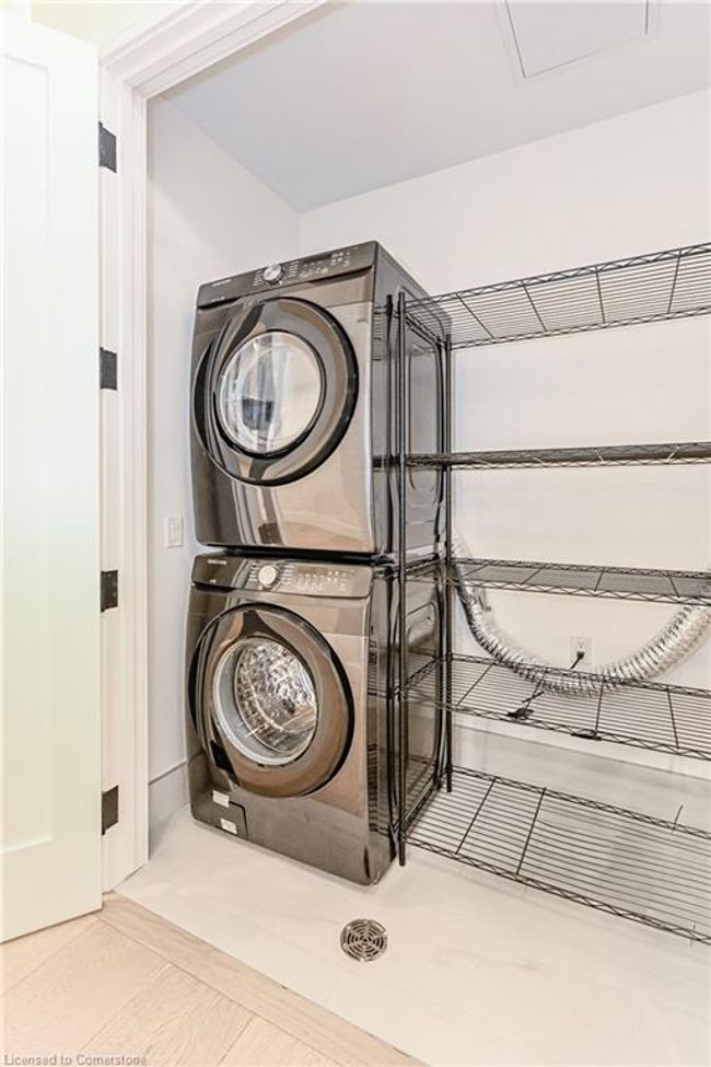 PH05 - 112 King St E, House attached with 2 bedrooms, 3 bathrooms and 1 parking in Hamilton ON | Image 17