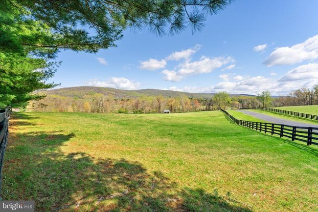 10027 John S Mosby Hwy, Home with 7 bedrooms, 8 bathrooms and null parking in Upperville VA | Image 66