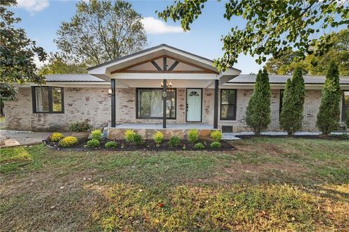 1943 Rome Rd Sw, Calhoun, GA, 30701-3209 | Card Image