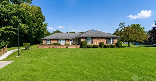 8494 Bennett Drive, Piqua, OH, 45356 | Card Image