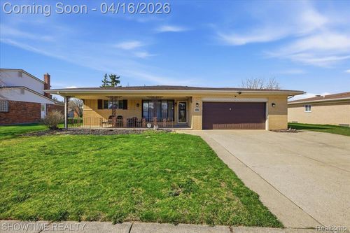 16515 Cederama Dr, Clinton Twp, MI, 48038-2755 | Card Image