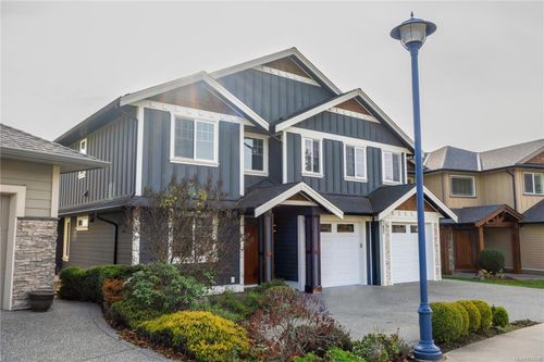 762 Egret Close, Victoria, BC, V9B0R1 | Card Image