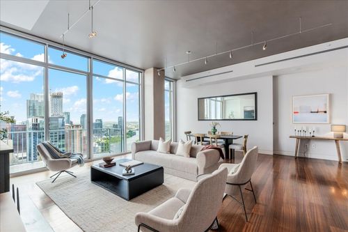 apt-4305-360 Nueces St, Austin, TX, 78701-4294 | Card Image