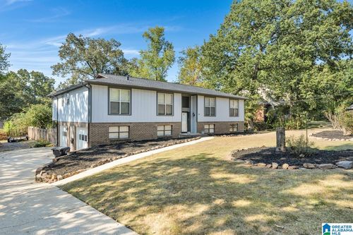 3475 Tamassee Ln, HOOVER, AL, 35226-2675 | Card Image