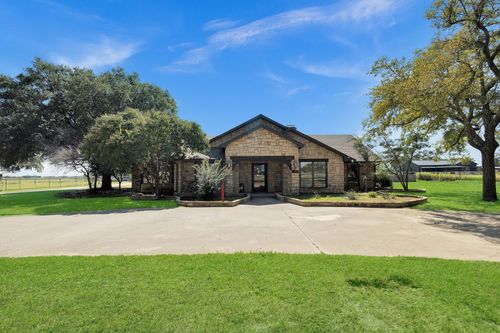 10492 Strittmatter Rd, Pilot Point, TX, 76258-4651 | Card Image