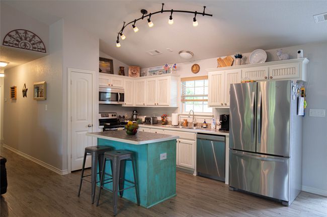 214 El Lago Rd, House other with 3 bedrooms, 2 bathrooms and null parking in Chico TX | Image 7