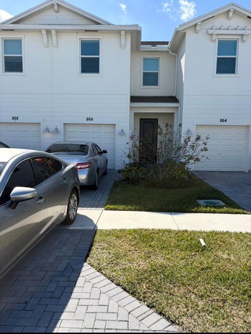 866 Se Grovebush Ln, Port Saint Lucie, FL, 34984-6691 | Card Image