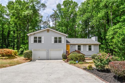 165 Wilhelmina Dr, Ellenwood, GA, 30294-2822 | Card Image