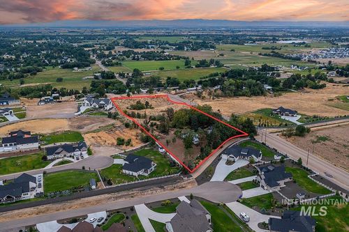 24096 Lansing Ln, Middleton, ID, 83644-5323 | Card Image
