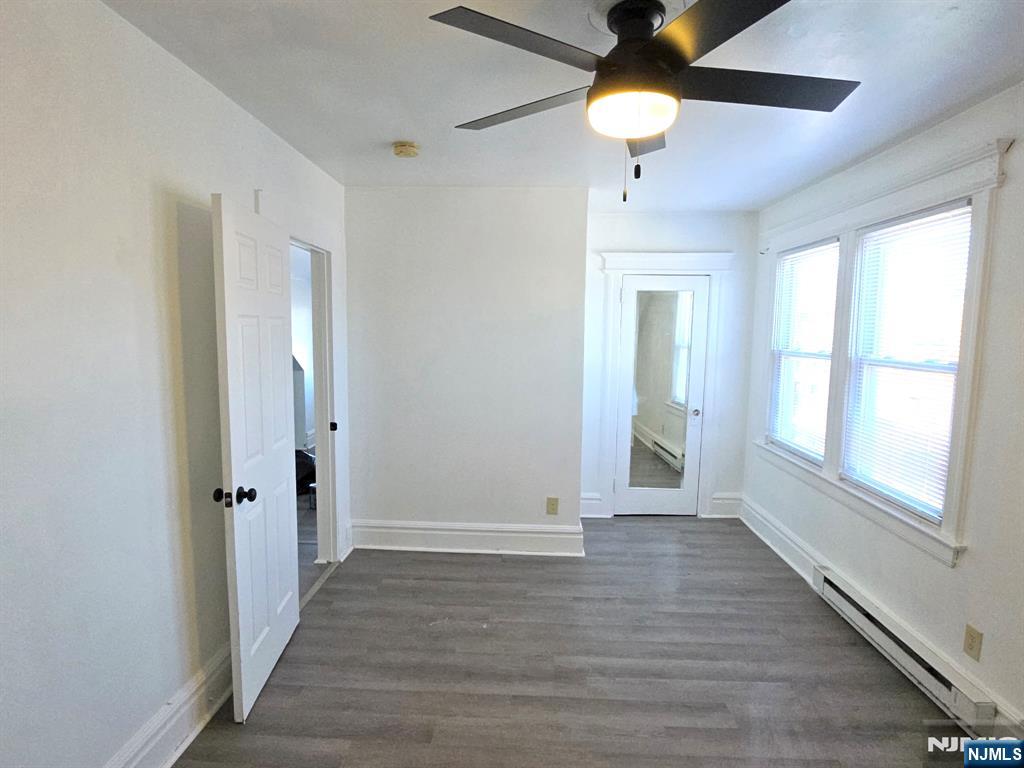 Residential Lease in Newark 3