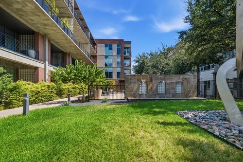 309-3030 Bryan St, Dallas, TX, 75204-6167 | Card Image
